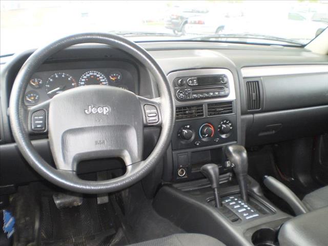 2003 Jeep Grand Cherokee LS