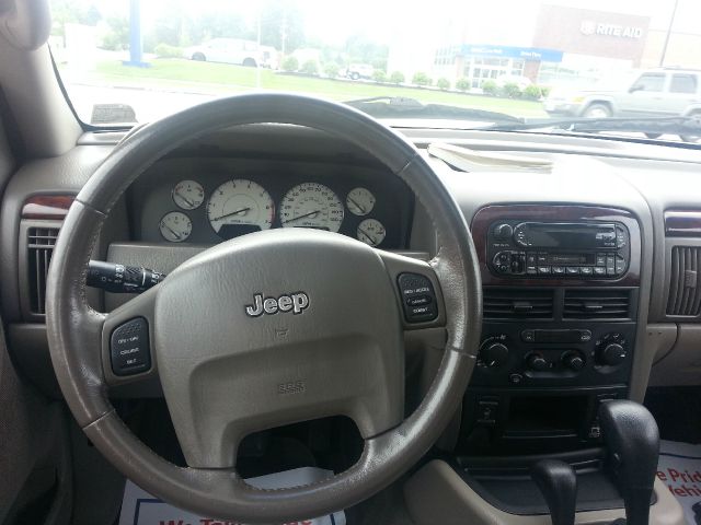 2003 Jeep Grand Cherokee Super