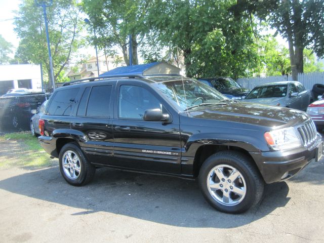 2003 Jeep Grand Cherokee Super