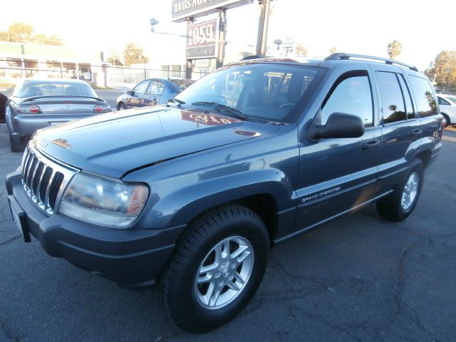 2003 Jeep Grand Cherokee Sedan 4dr