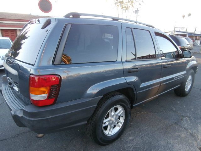 2003 Jeep Grand Cherokee Sedan 4dr