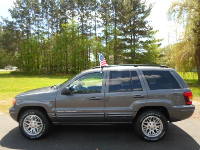 2003 Jeep Grand Cherokee C1500 Scottsdale