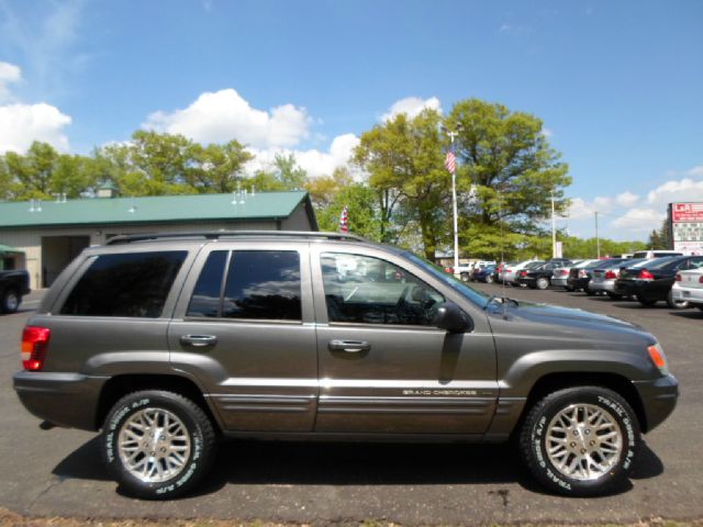 2003 Jeep Grand Cherokee C1500 Scottsdale