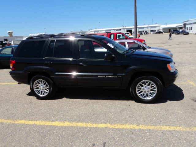 2003 Jeep Grand Cherokee Super