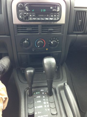 2003 Jeep Grand Cherokee Base W/nav.sys