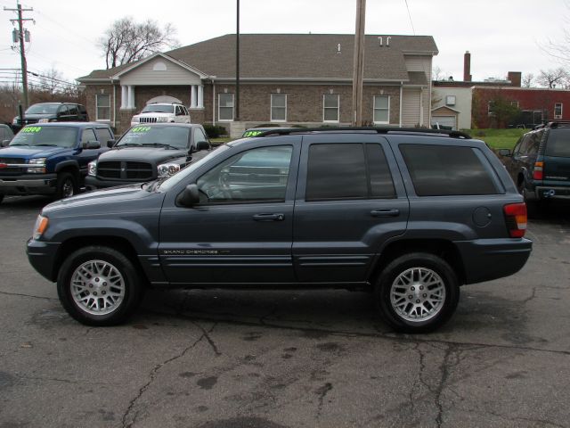 2003 Jeep Grand Cherokee Super