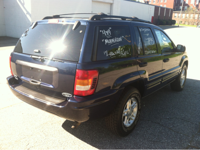 2004 Jeep Grand Cherokee 4dr 114 WB W/4.6l AWD