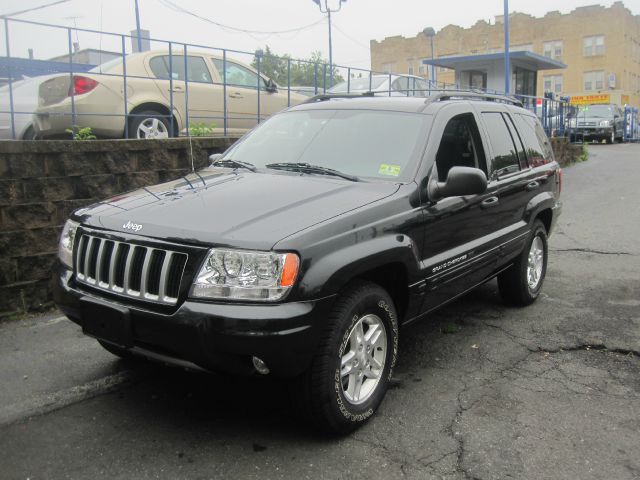 2004 Jeep Grand Cherokee 4dr 114 WB W/4.6l AWD