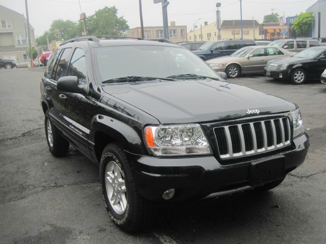 2004 Jeep Grand Cherokee 4dr 114 WB W/4.6l AWD