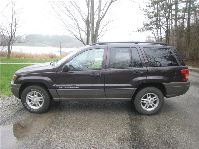 2004 Jeep Grand Cherokee Bucket Lift