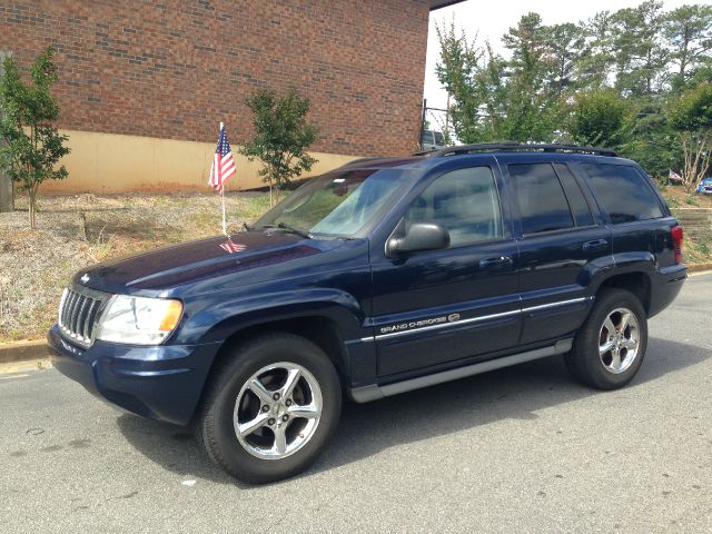 2004 Jeep Grand Cherokee 2004 Chevrolet Z06