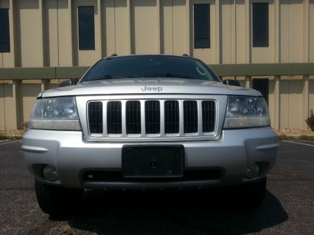 2004 Jeep Grand Cherokee LT Tv-dvdleathersunroof3rowcarfax Available