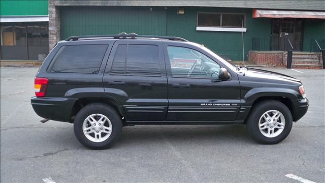 2004 Jeep Grand Cherokee LS