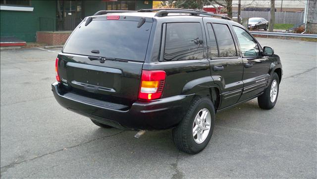 2004 Jeep Grand Cherokee LS