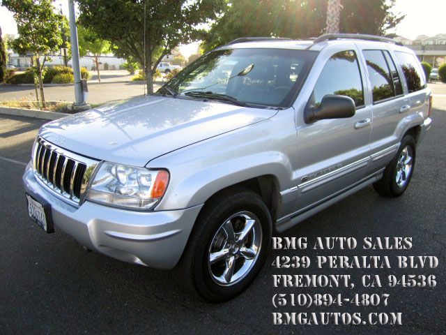 2004 Jeep Grand Cherokee 2.4i Sedan