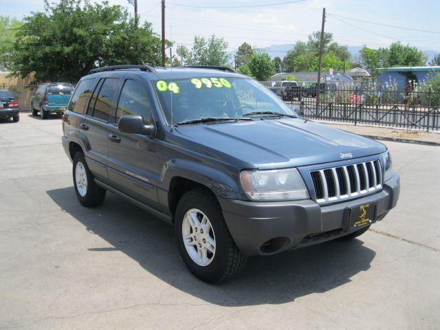 2004 Jeep Grand Cherokee Sedan 4dr