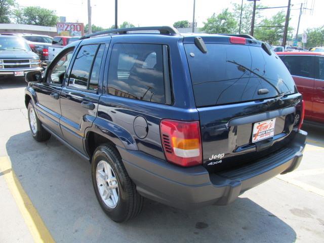 2004 Jeep Grand Cherokee LS