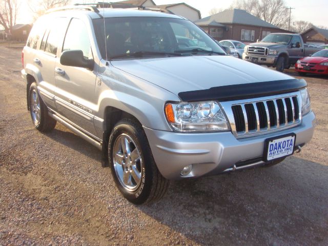 2004 Jeep Grand Cherokee 2.4i Sedan