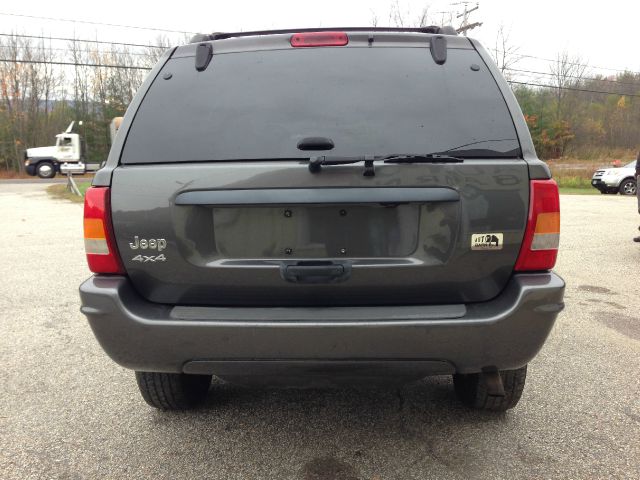 2004 Jeep Grand Cherokee 4dr 114 WB W/4.6l AWD