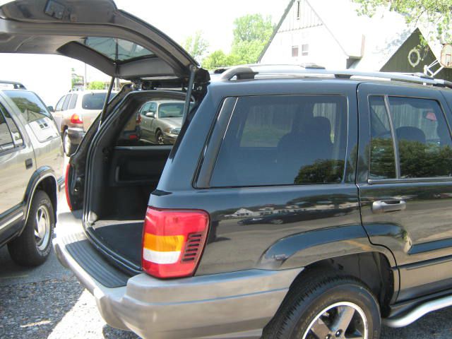 2004 Jeep Grand Cherokee 4DR 2WD XLT