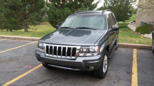 2004 Jeep Grand Cherokee Super