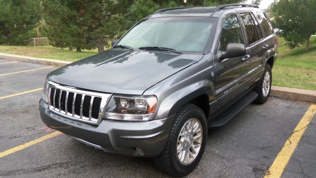 2004 Jeep Grand Cherokee Super