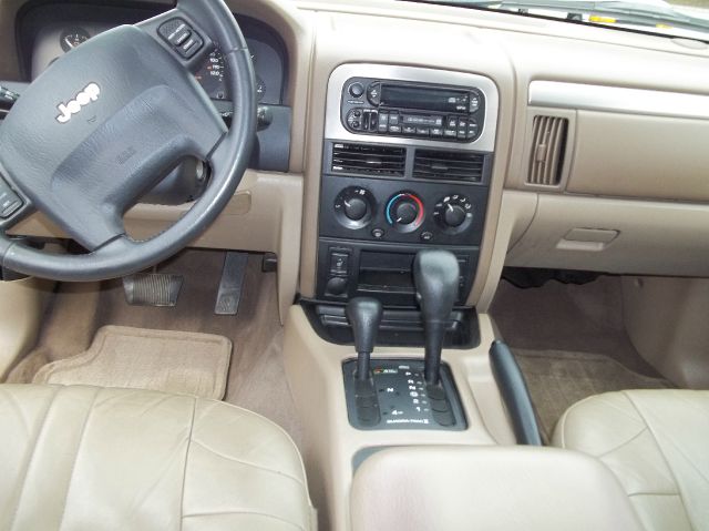 2004 Jeep Grand Cherokee X