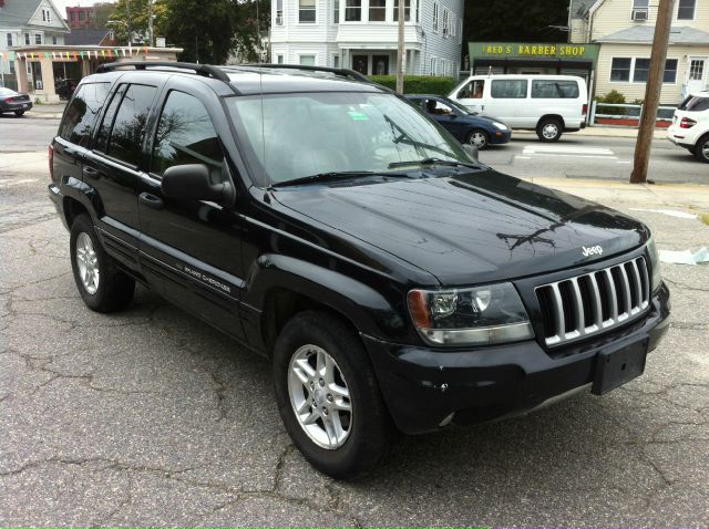 2004 Jeep Grand Cherokee 4dr 114 WB W/4.6l AWD