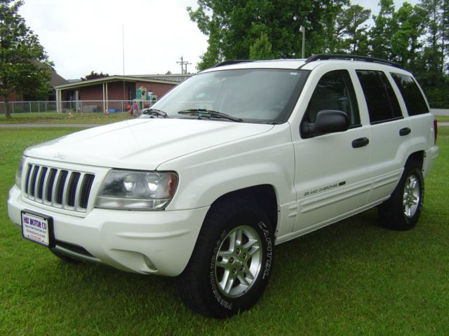 2004 Jeep Grand Cherokee LT Tv-dvdleathersunroof3rowcarfax Available