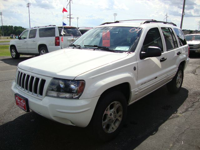 2004 Jeep Grand Cherokee 4dr 114 WB W/4.6l AWD