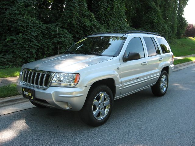 2004 Jeep Grand Cherokee Super