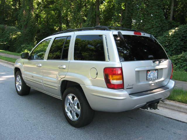 2004 Jeep Grand Cherokee Super