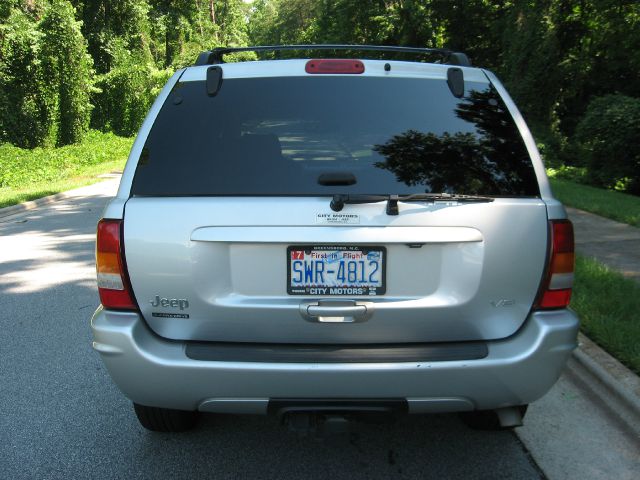 2004 Jeep Grand Cherokee Super