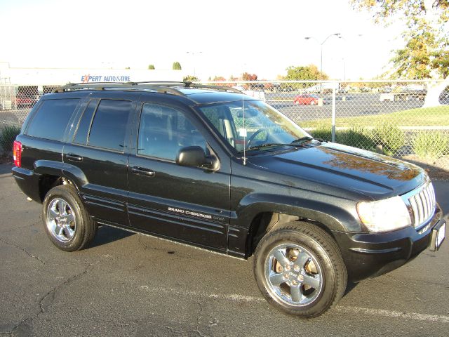 2004 Jeep Grand Cherokee SLT 25