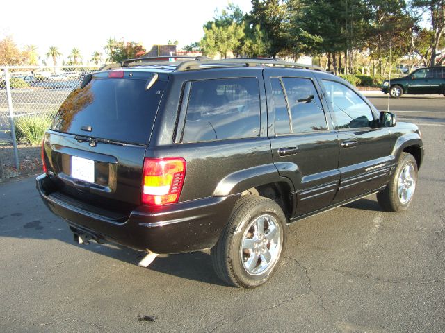 2004 Jeep Grand Cherokee SLT 25