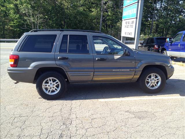 2004 Jeep Grand Cherokee LS