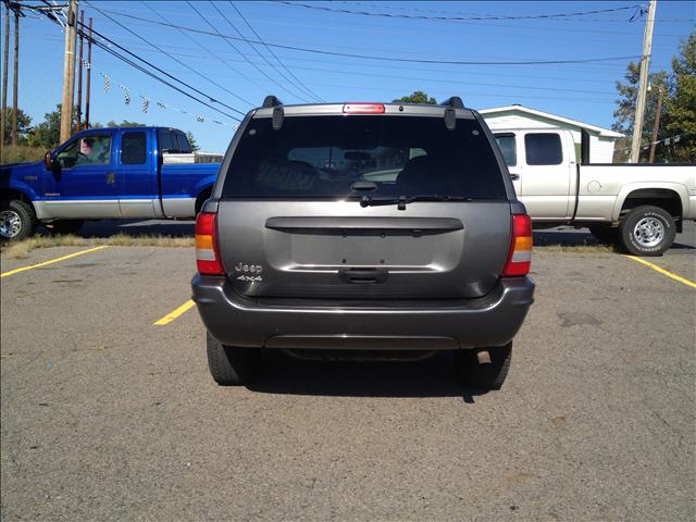 2004 Jeep Grand Cherokee LS