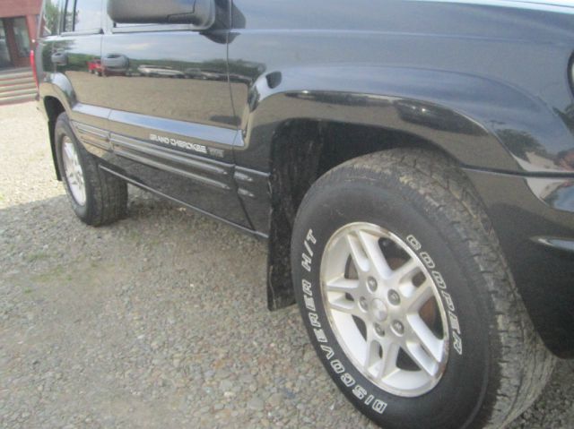 2004 Jeep Grand Cherokee 4dr 114 WB W/4.6l AWD