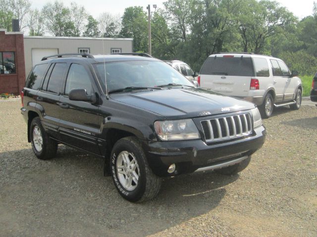 2004 Jeep Grand Cherokee 4dr 114 WB W/4.6l AWD