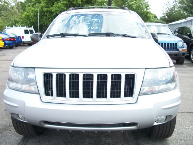 2004 Jeep Grand Cherokee 4dr 114 WB W/4.6l AWD