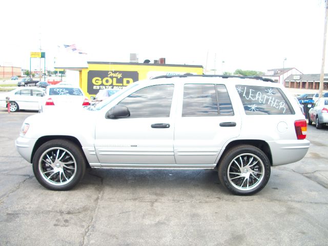 2004 Jeep Grand Cherokee 4dr 114 WB W/4.6l AWD