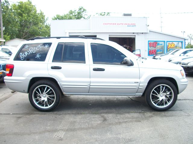 2004 Jeep Grand Cherokee 4dr 114 WB W/4.6l AWD