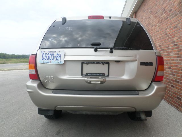 2004 Jeep Grand Cherokee Super