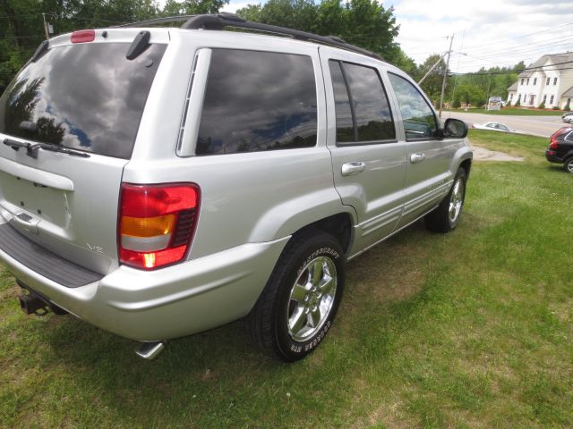 2004 Jeep Grand Cherokee Super