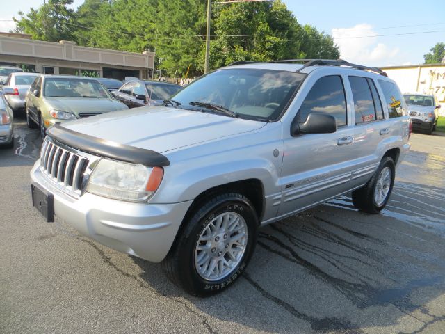 2004 Jeep Grand Cherokee Super