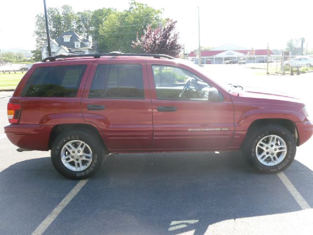 2004 Jeep Grand Cherokee 4dr 114 WB W/4.6l AWD