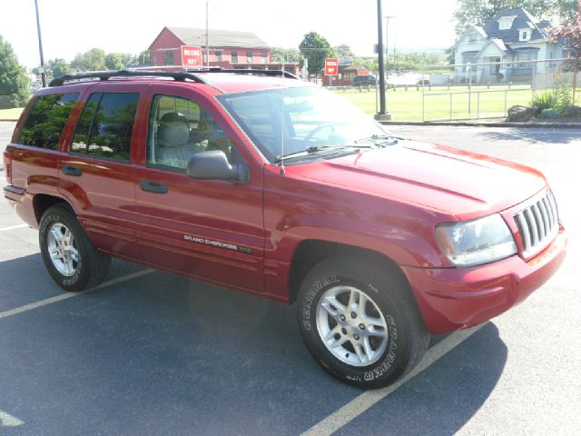 2004 Jeep Grand Cherokee 4dr 114 WB W/4.6l AWD