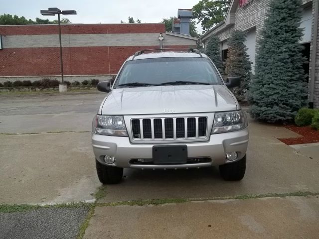 2004 Jeep Grand Cherokee 4dr 114 WB W/4.6l AWD