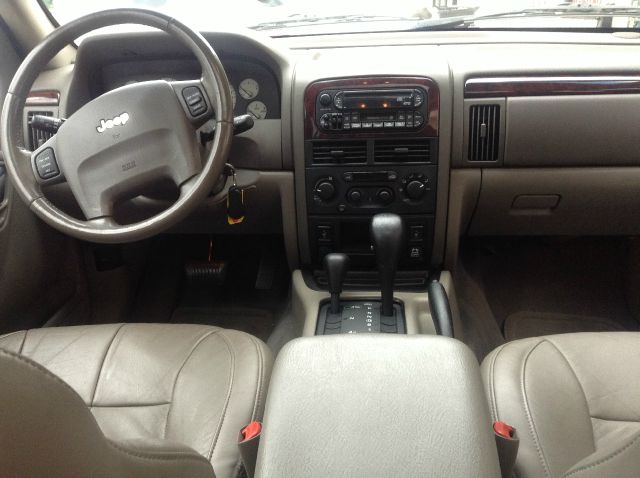 2004 Jeep Grand Cherokee Super