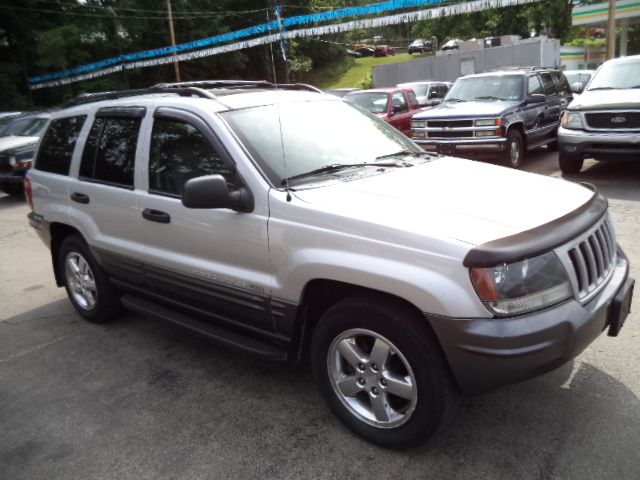 2004 Jeep Grand Cherokee LT Tv-dvdleathersunroof3rowcarfax Available